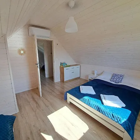 Holiday home Comfortable Homes For 8 People,
