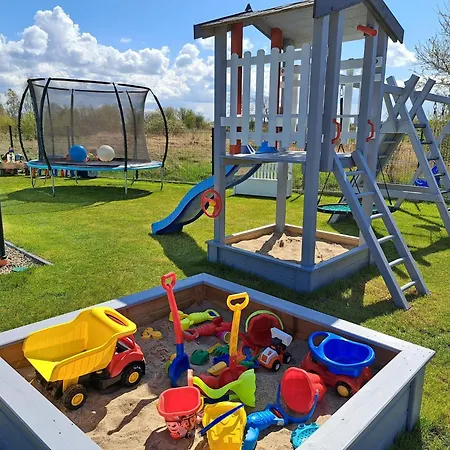 Holiday home Comfortable Homes For 8 People,